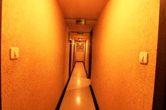 Hotel Samrat, Nashik 4